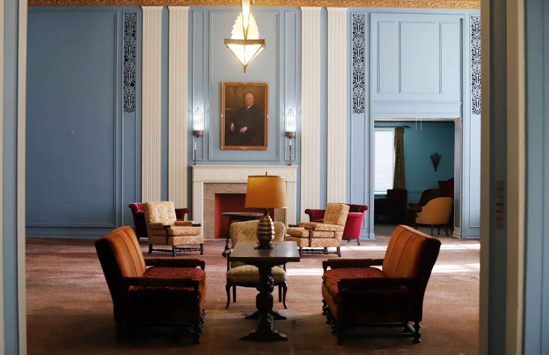 5 Staley Lounge Decatur Masonic Lodge 1 10.24.18.jpg